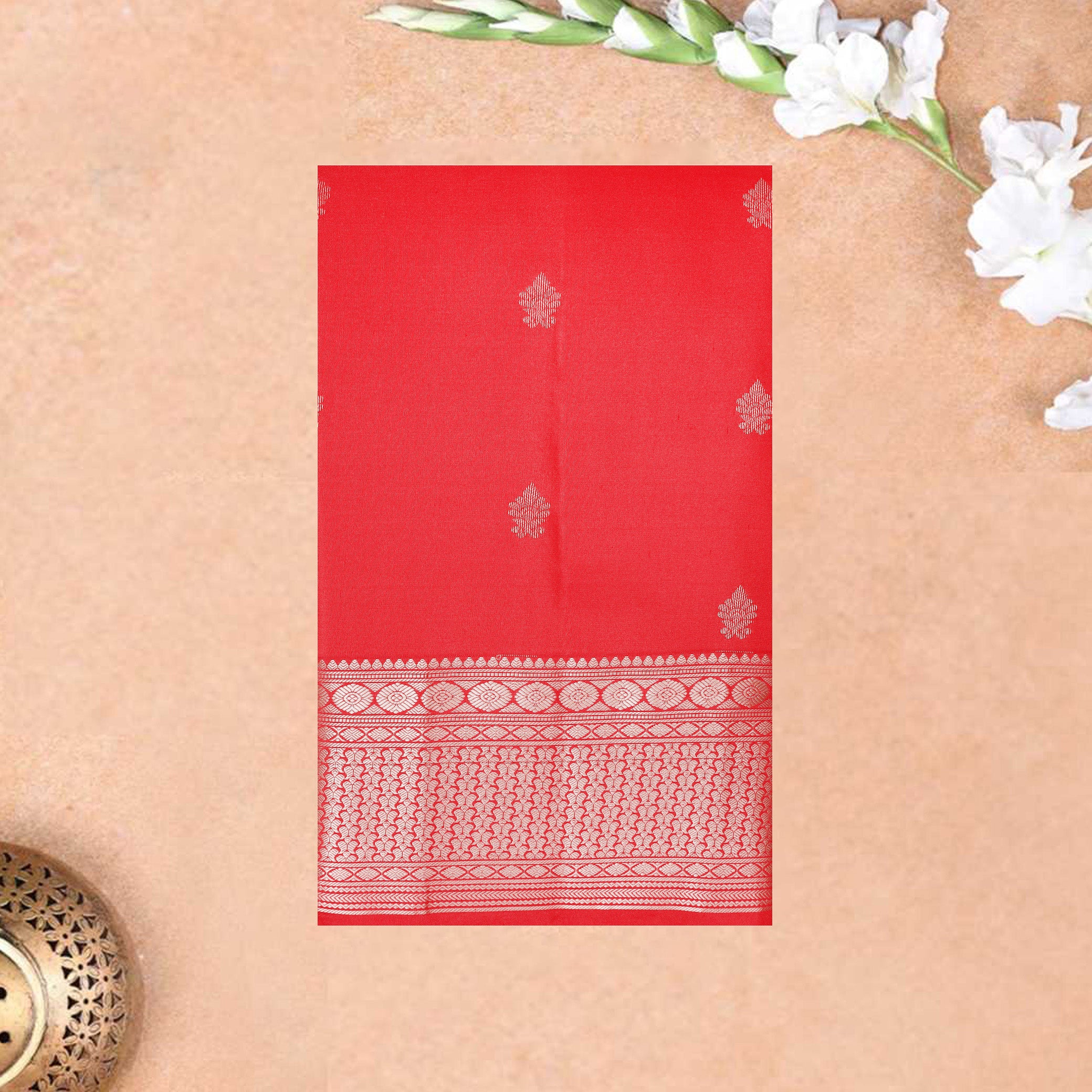 Red Colour Gold Zari Yuvana Semi Soft Silk Saree
