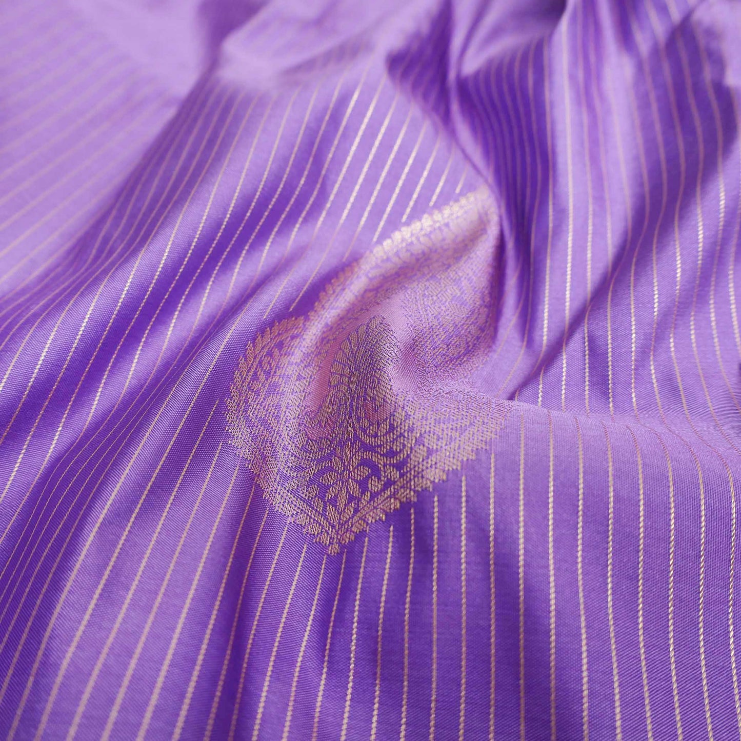 Lavender with Sea Green Vairasoosi Soft Silk Saree