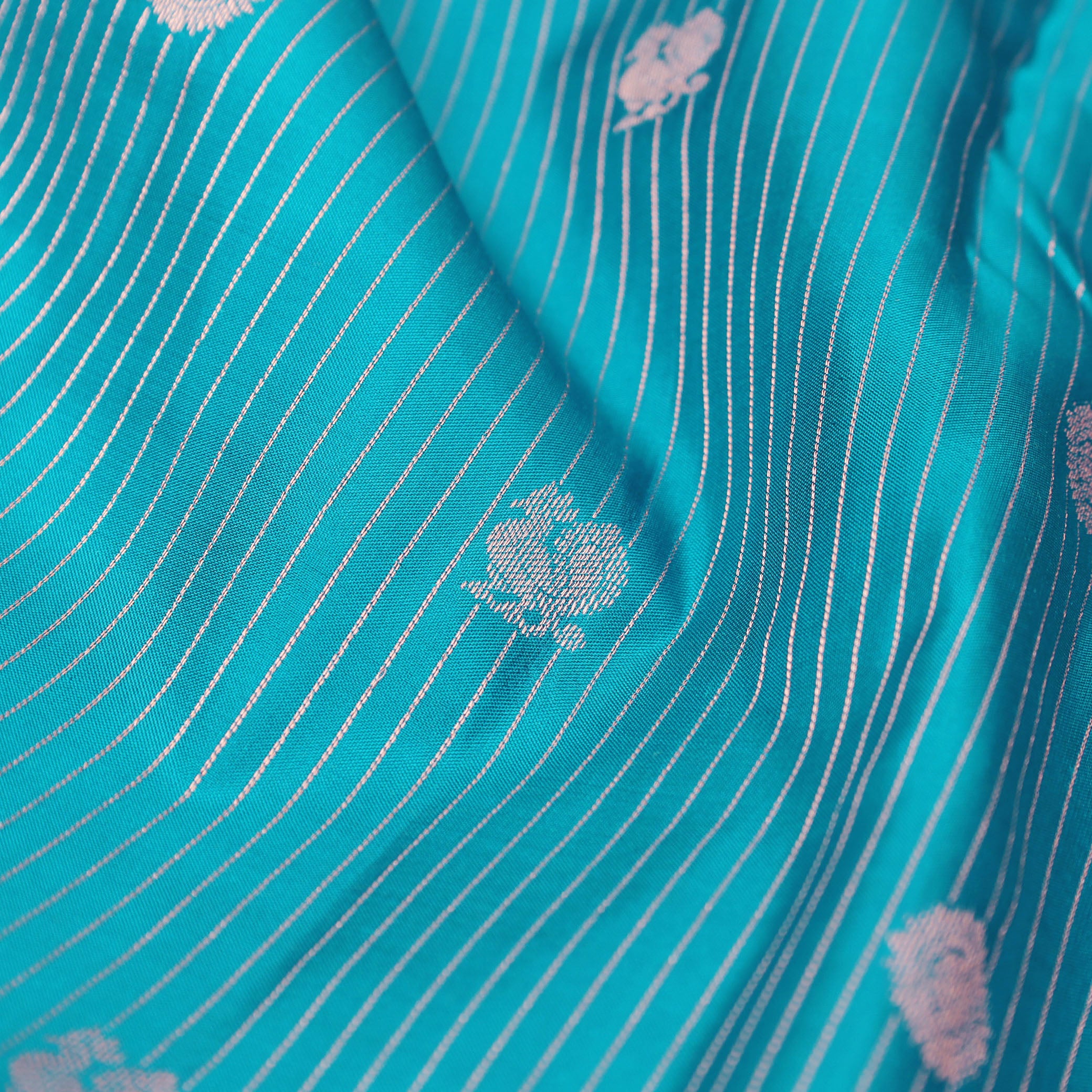 Blue Colour Gold Zari Border Yuvana Semi Soft Silk Saree