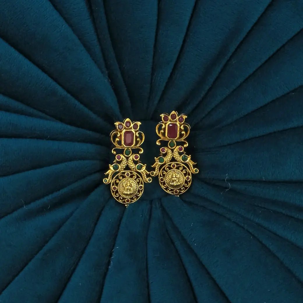 Lakshmi coin necklace with earrings - Thenianantham