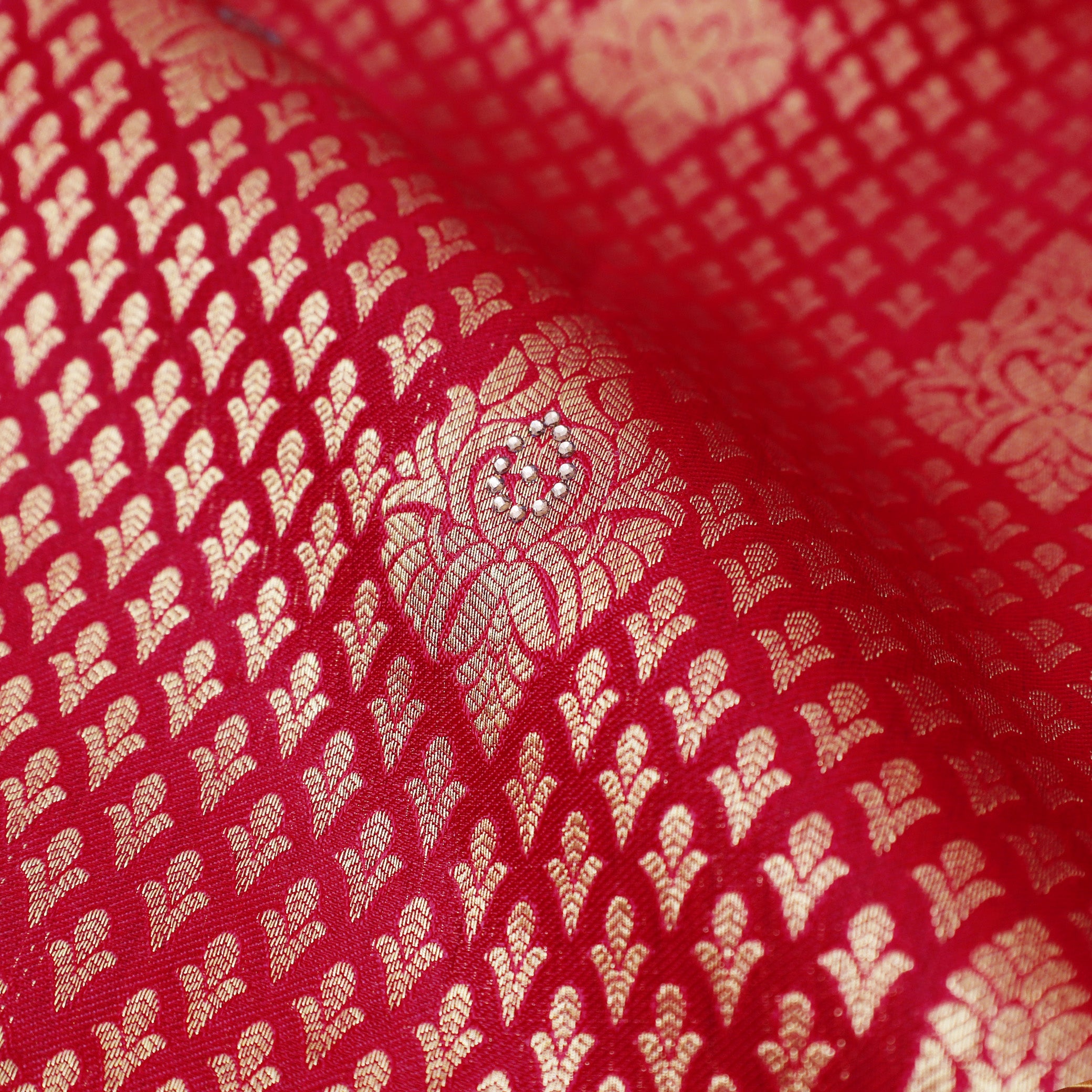 Red Color Golden Zari Border Wedding Silk Saree