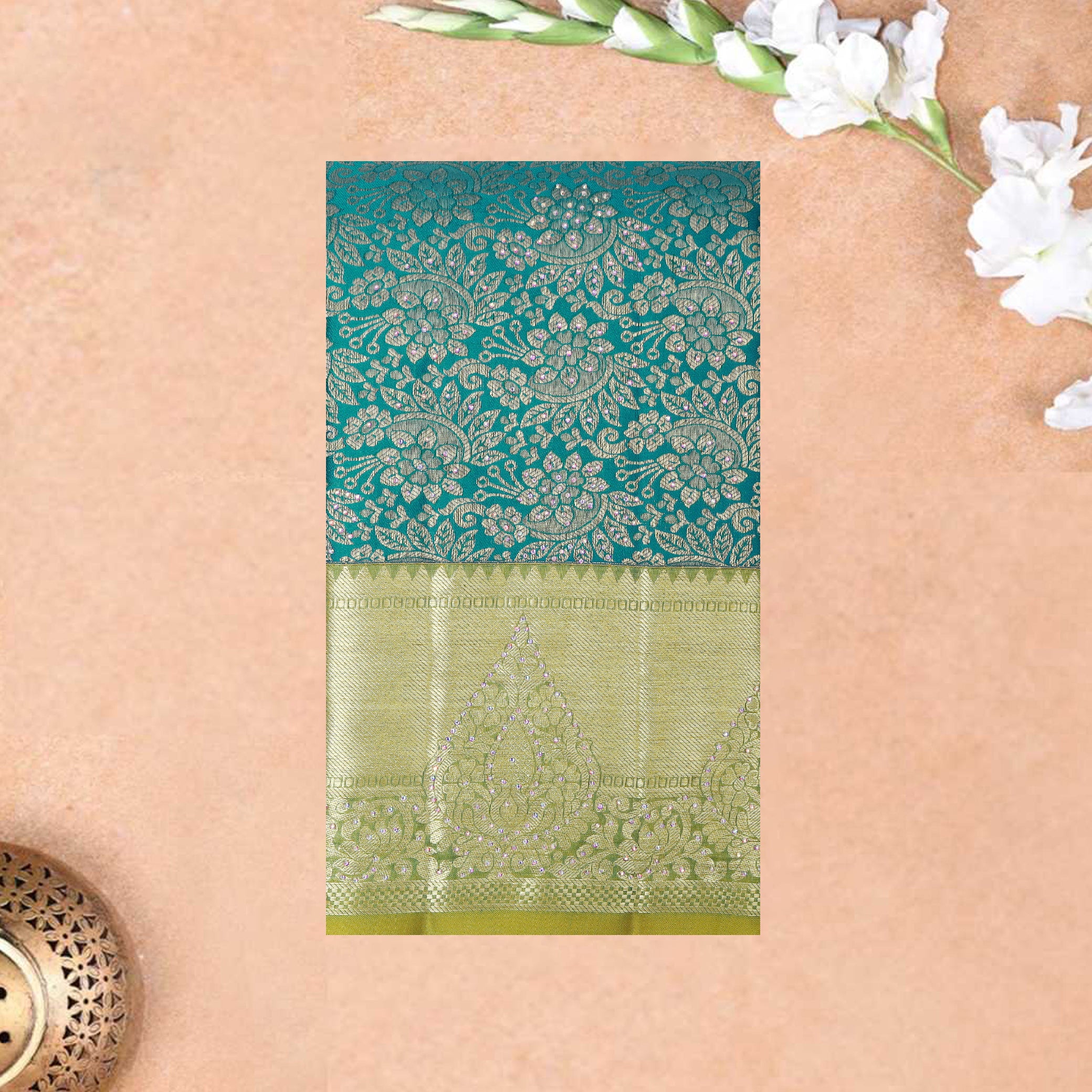 Turquoise blue colour pure Kanchipuram silk saree