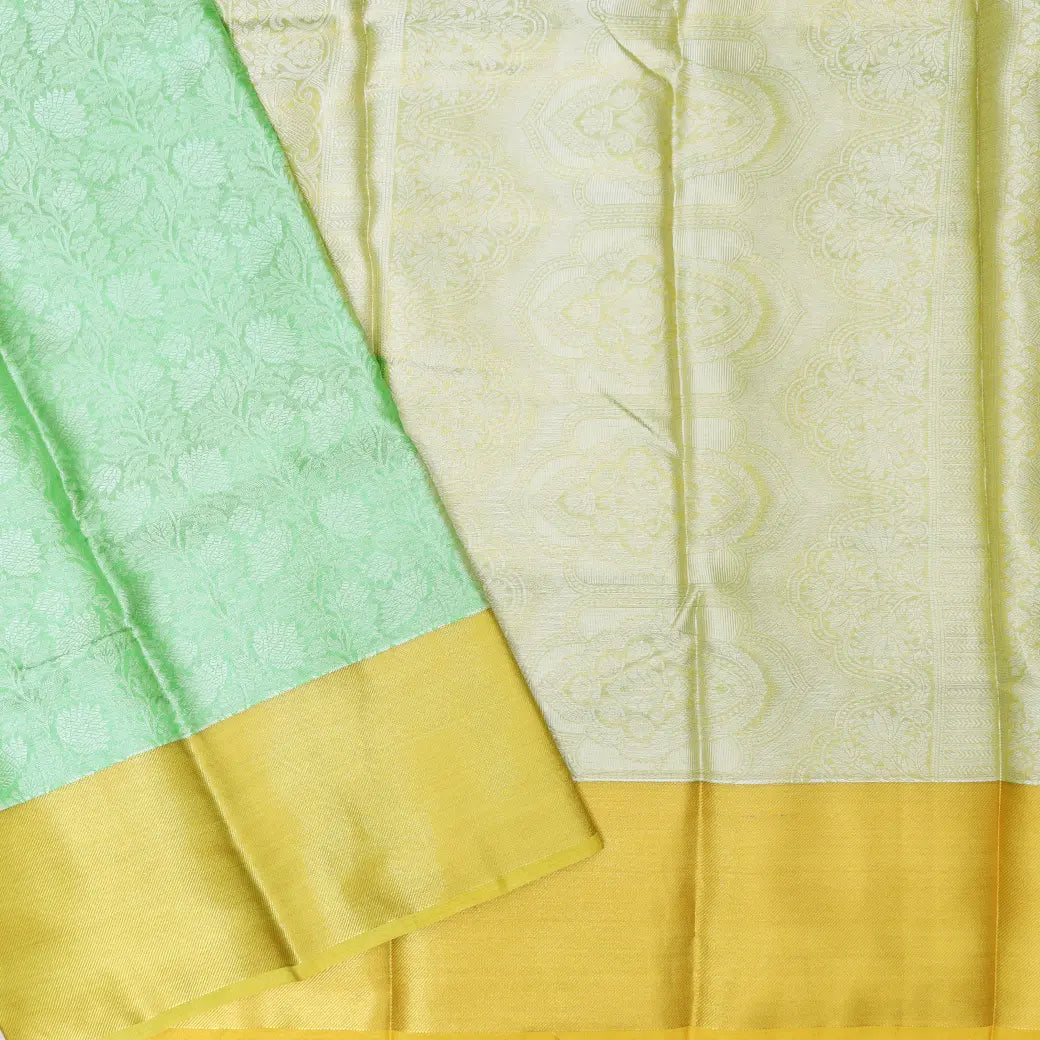 Light Green with Golden-Yellow in Leaf Pattern Design Tanchui Silk Saree