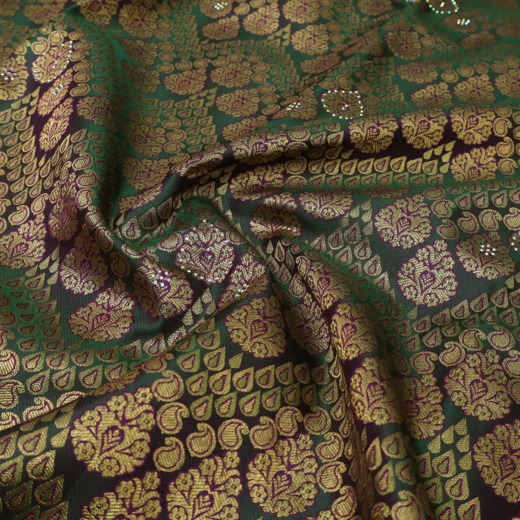 DARKGREEN WITH PURPLE colour pure Kanchipuram silk saree