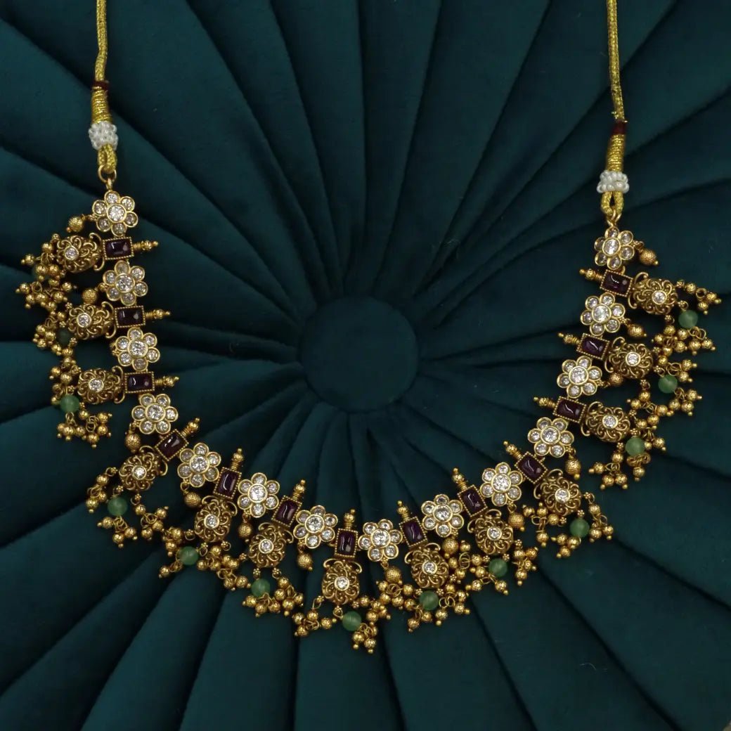 Kemp antique necklace with earrings set - Thenianantham