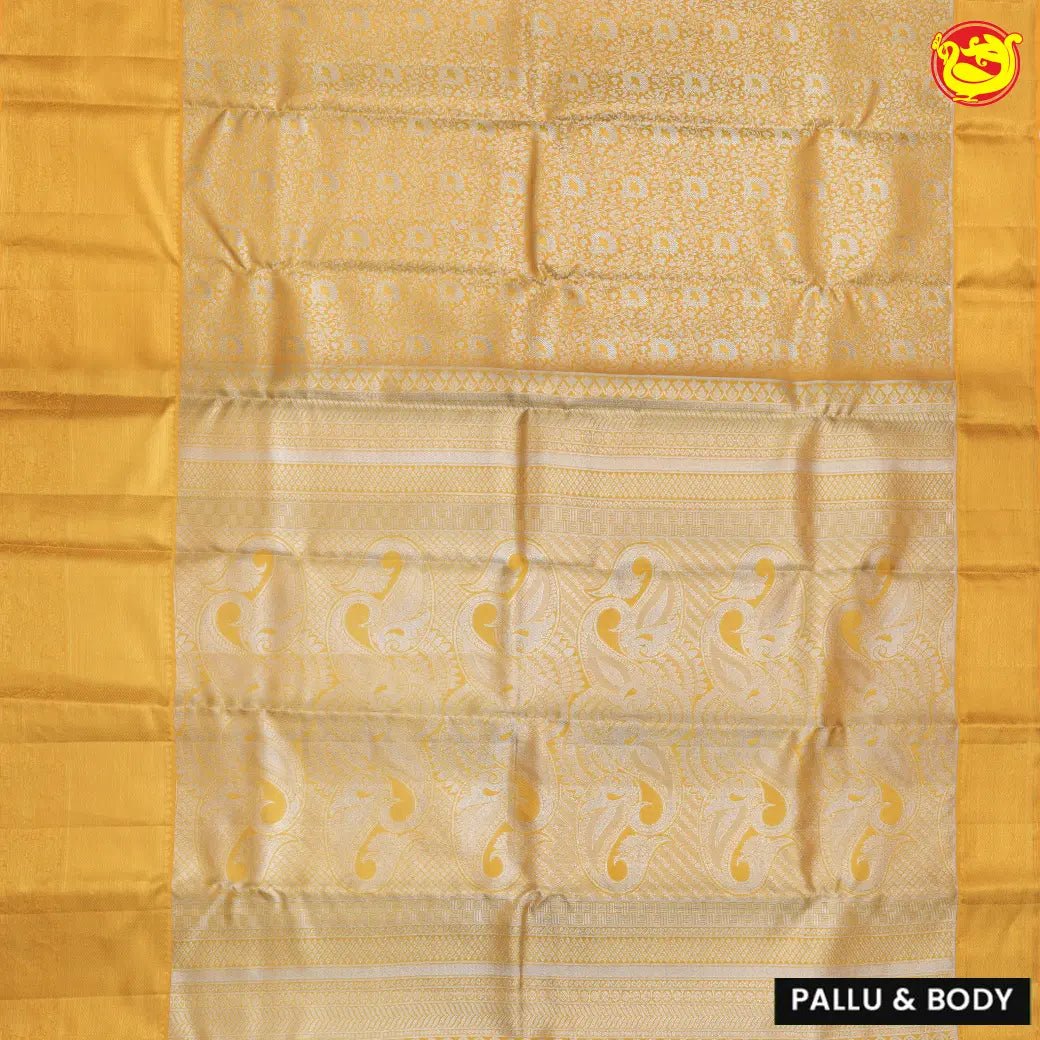 Gold tissue Kanchipuram silk saree - Thenianantham