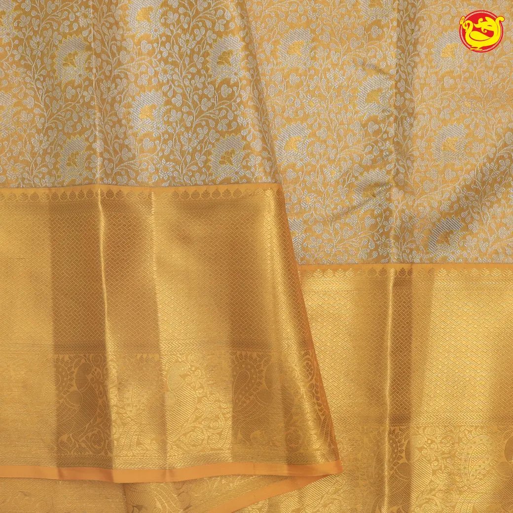 Gold tissue Kanchipuram silk saree - Thenianantham
