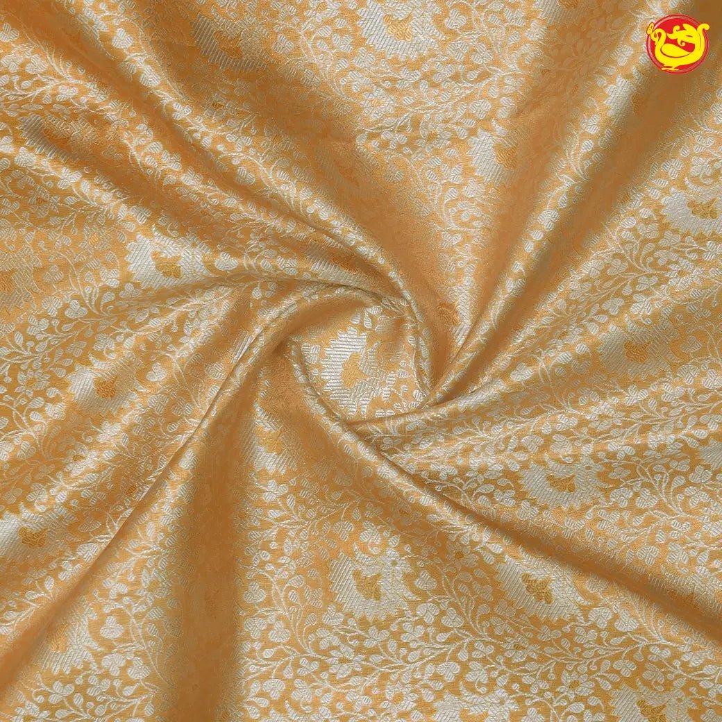 Gold tissue Kanchipuram silk saree - Thenianantham