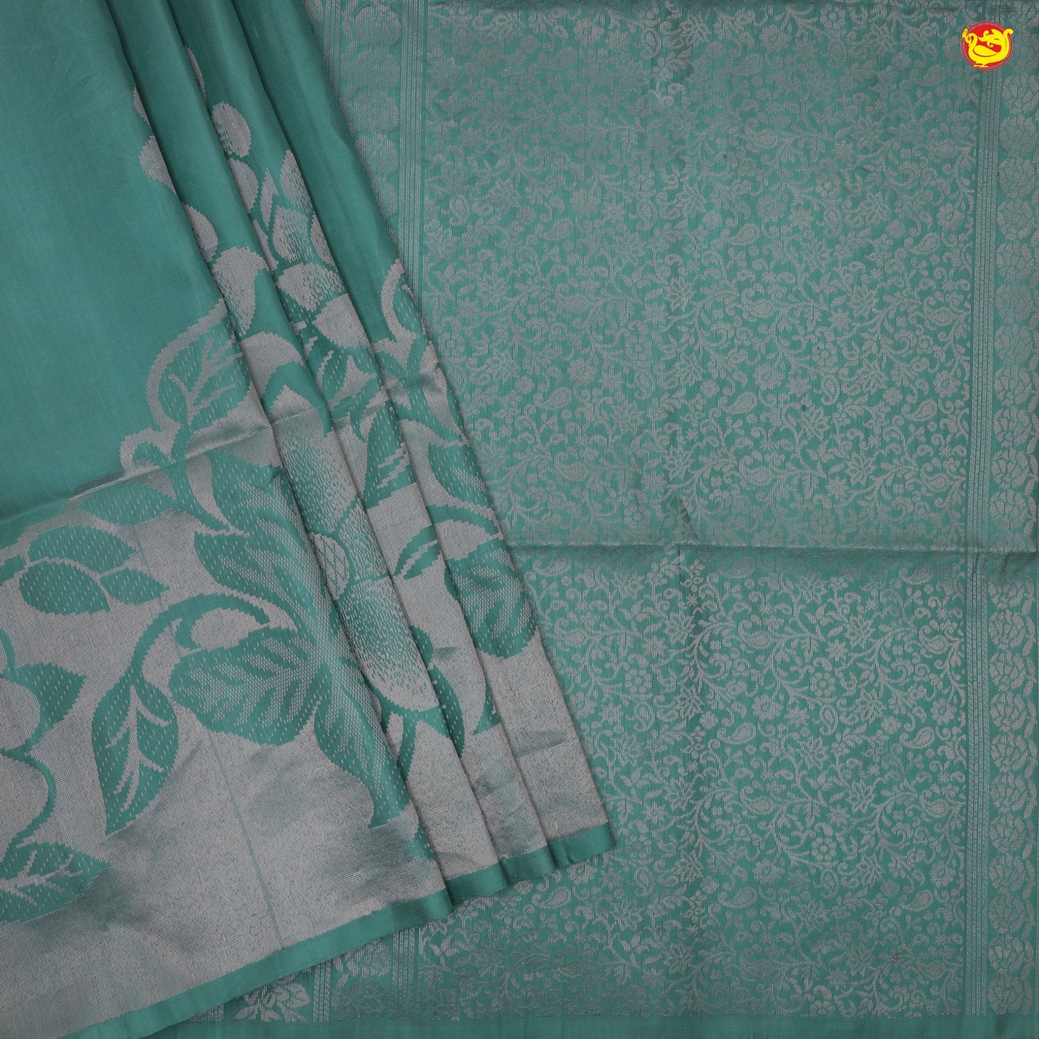 English green soft silk saree with silver zari - Thenianantham