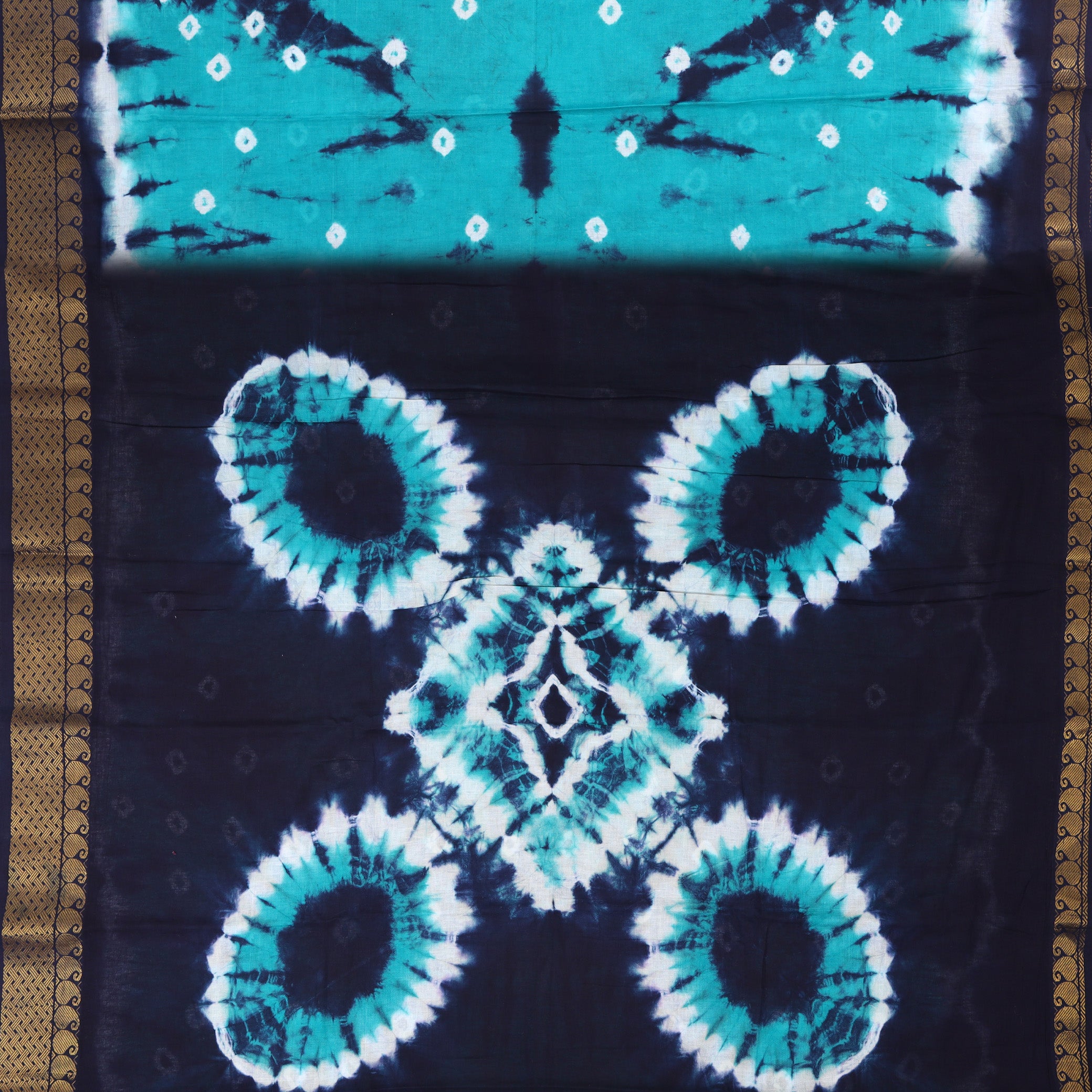 Turquoise blue With Navy Blue Sungudi Cotton Saree   without Blouse