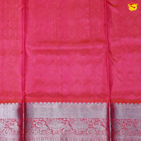 Rani Pink Checked in Traditional Buttas Venkatagiri Silk Saree - Thenianantham