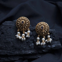 Antique stud with pearl hanging - Thenianantham