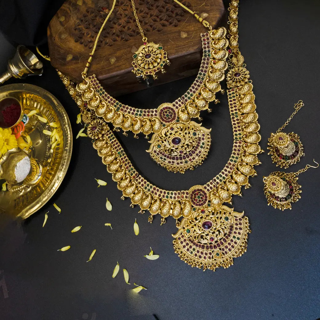 Antique Jewellery set