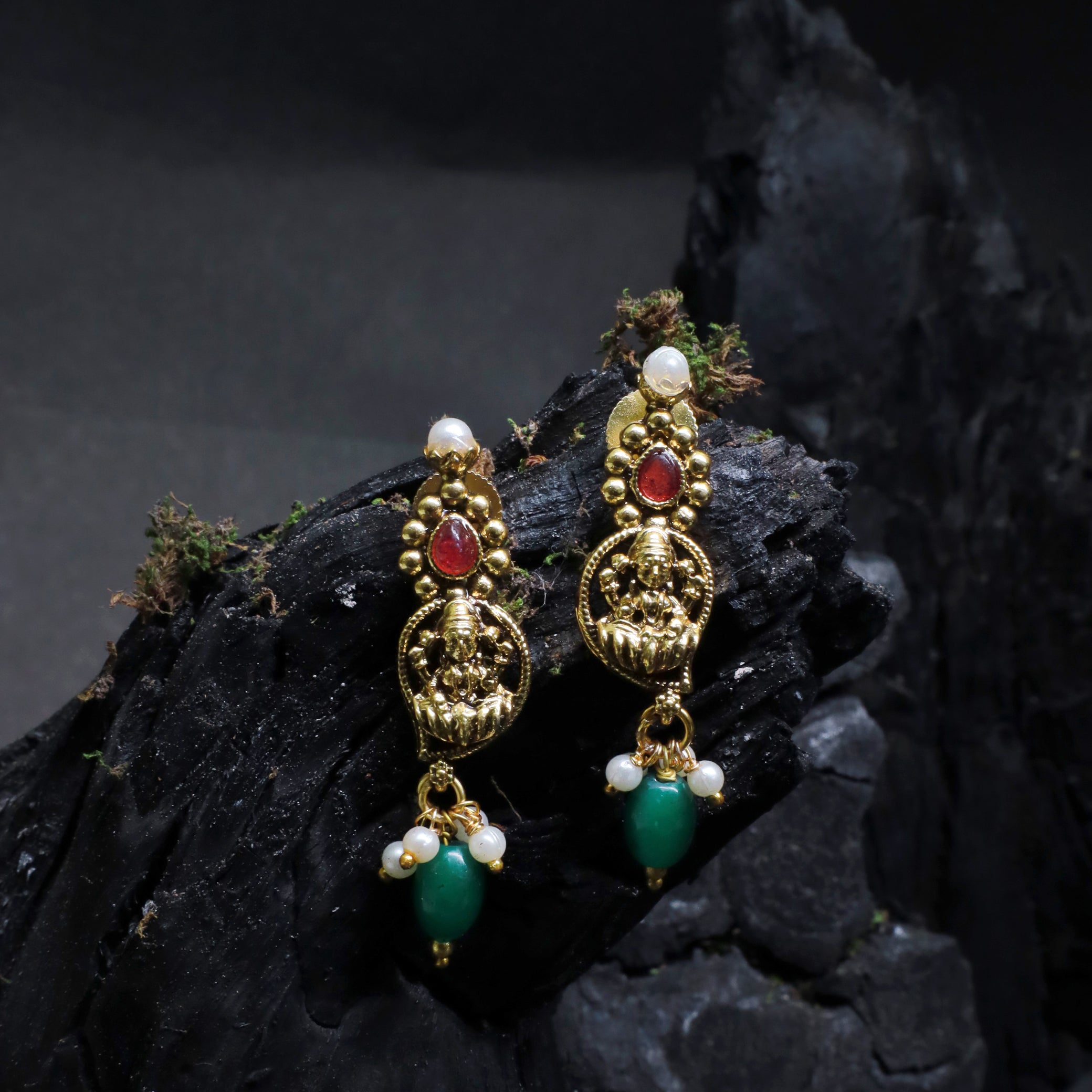 Antique Lakshmi coin Necklace with earrings - Thenianantham