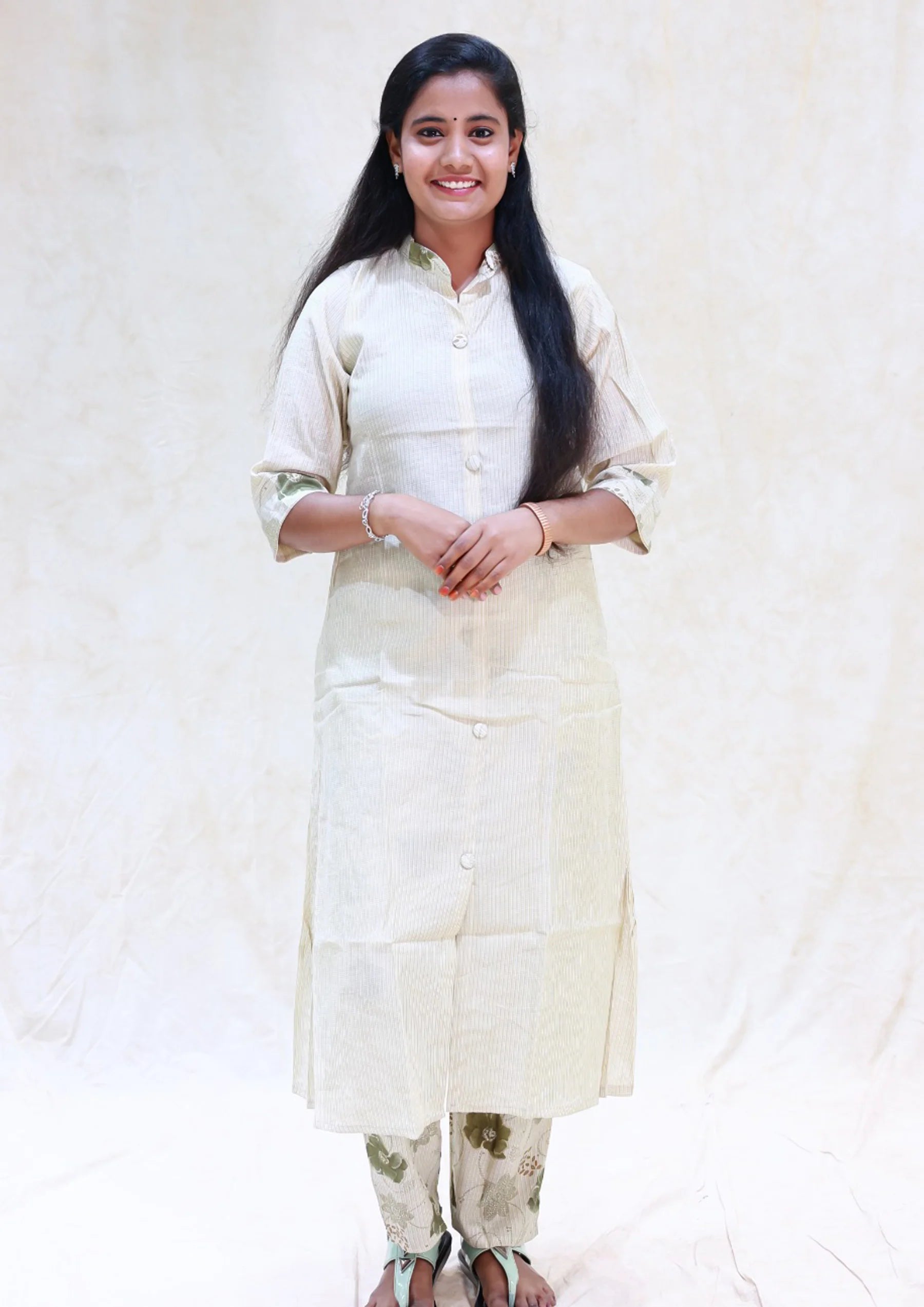 Aadhira- off-white Ladies Branded Co-ord-set Readymade