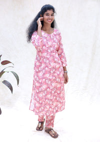 Kaaviya- Pink And White Ladies Readymade  semi linen Co-ord-set