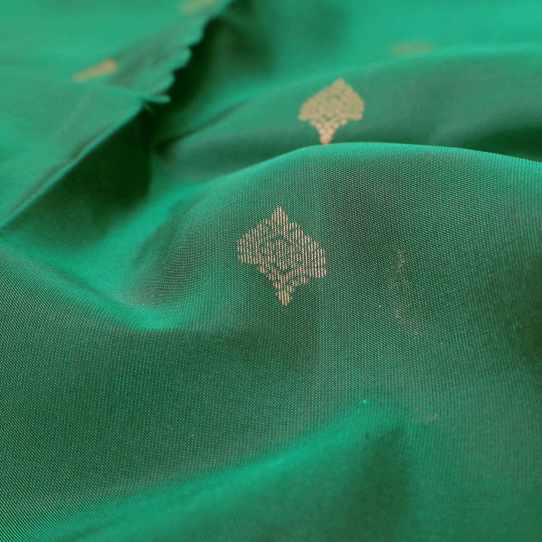 Green With Pink Yuvana Semi Soft Silk Saree