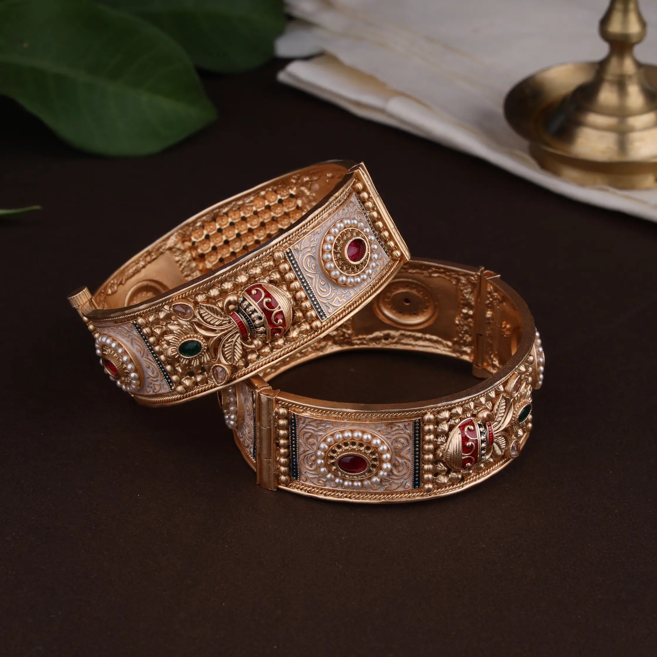 Antique polki bangles set