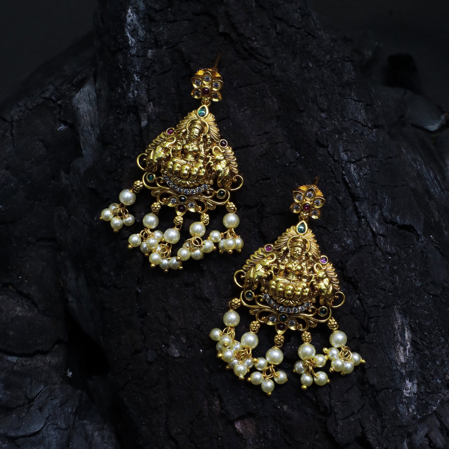 Antique Lakshmi Nagas necklace with earrings and pearl hangings - Thenianantham