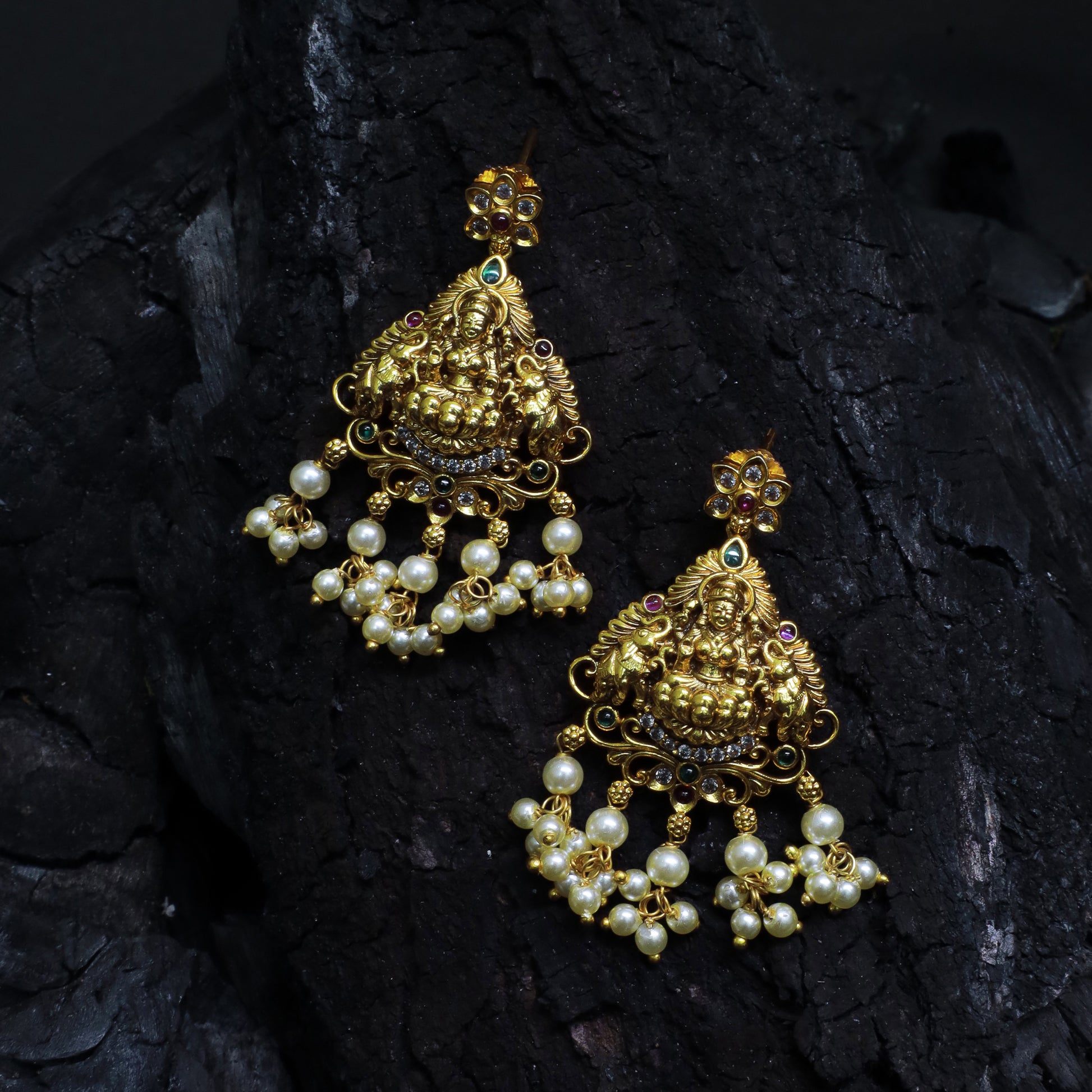 Antique Lakshmi Nagas necklace with earrings and pearl hangings - Thenianantham
