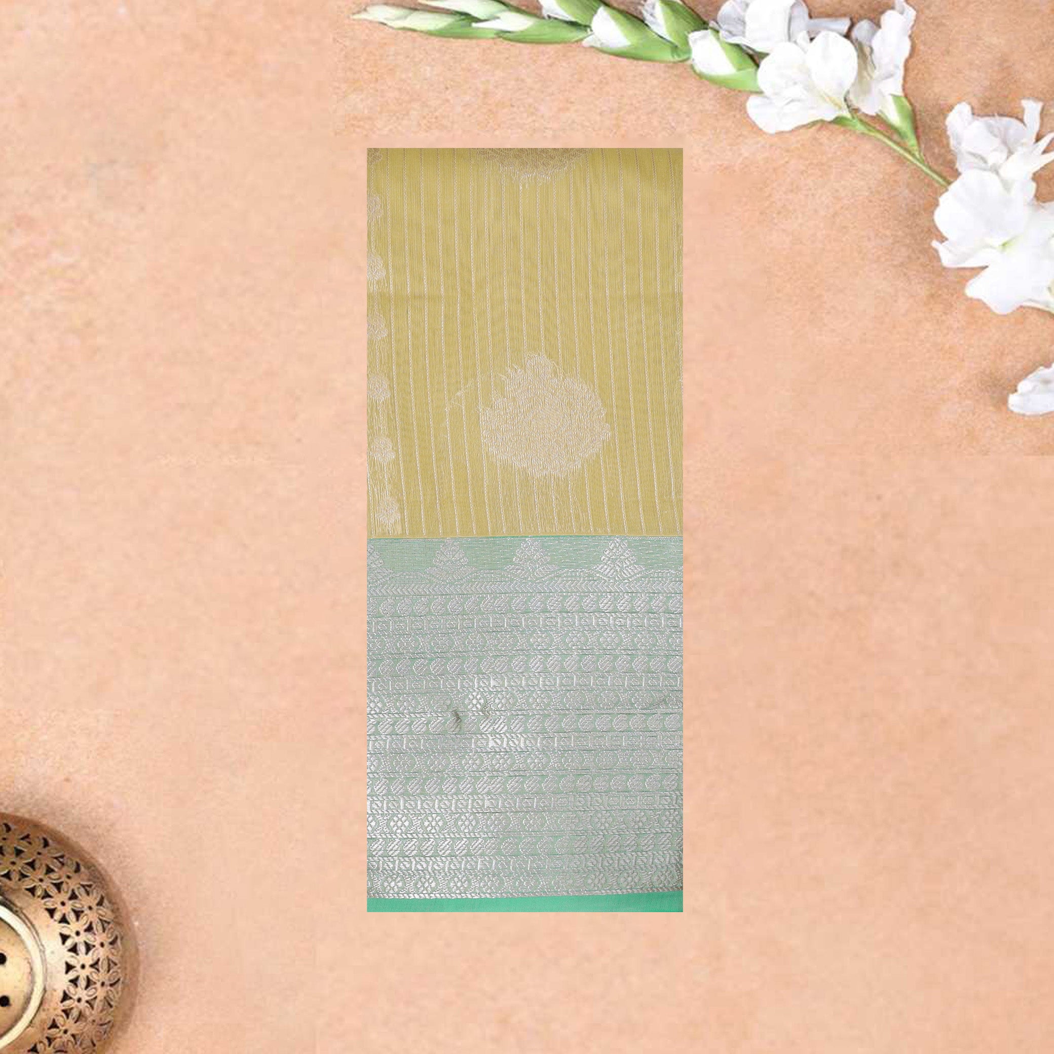 Sandal With Green Silk Cotton Saree