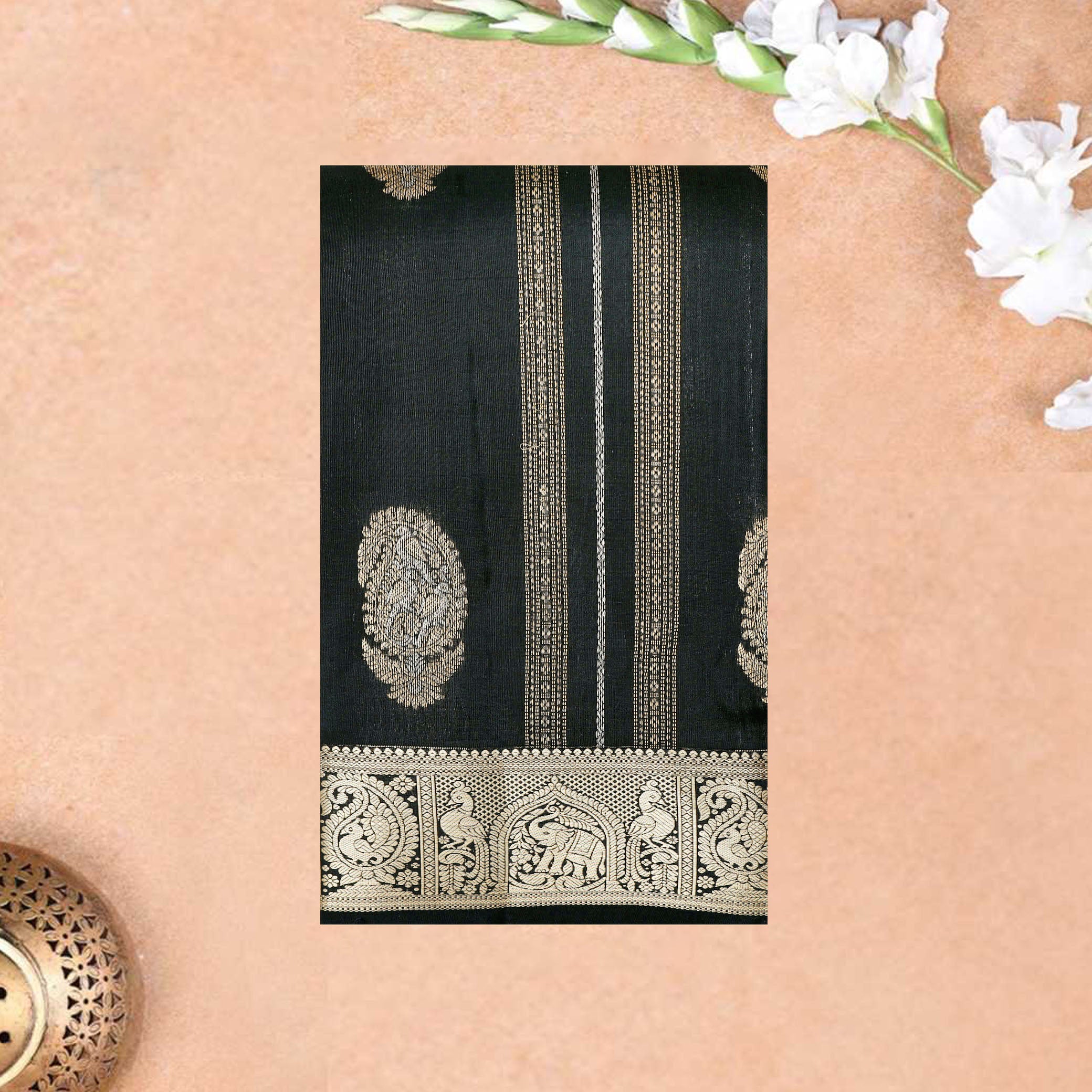 Block Colour Gold Zari Border Yuvana Semi Soft Silk Saree