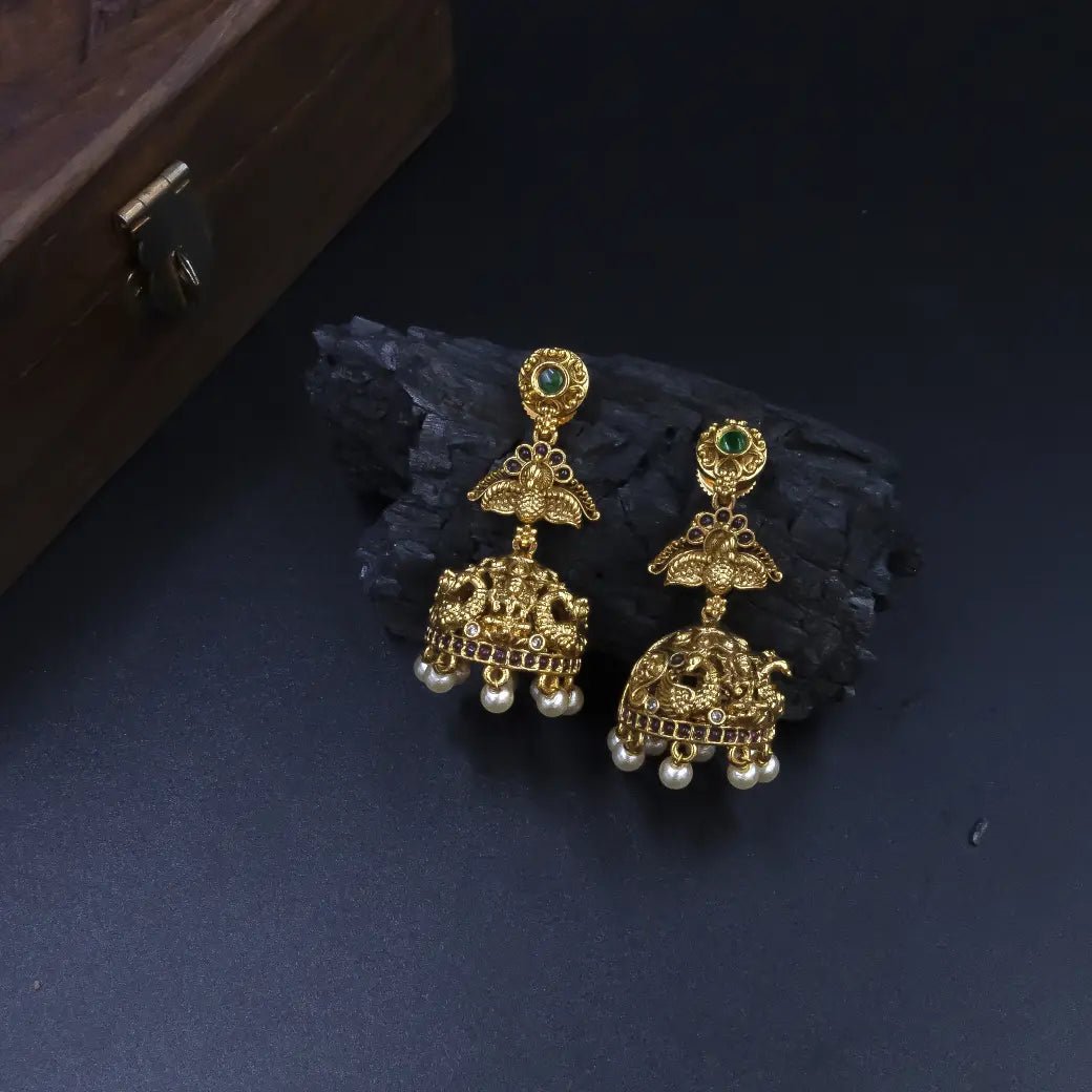 Antique kemp stone jhumkas