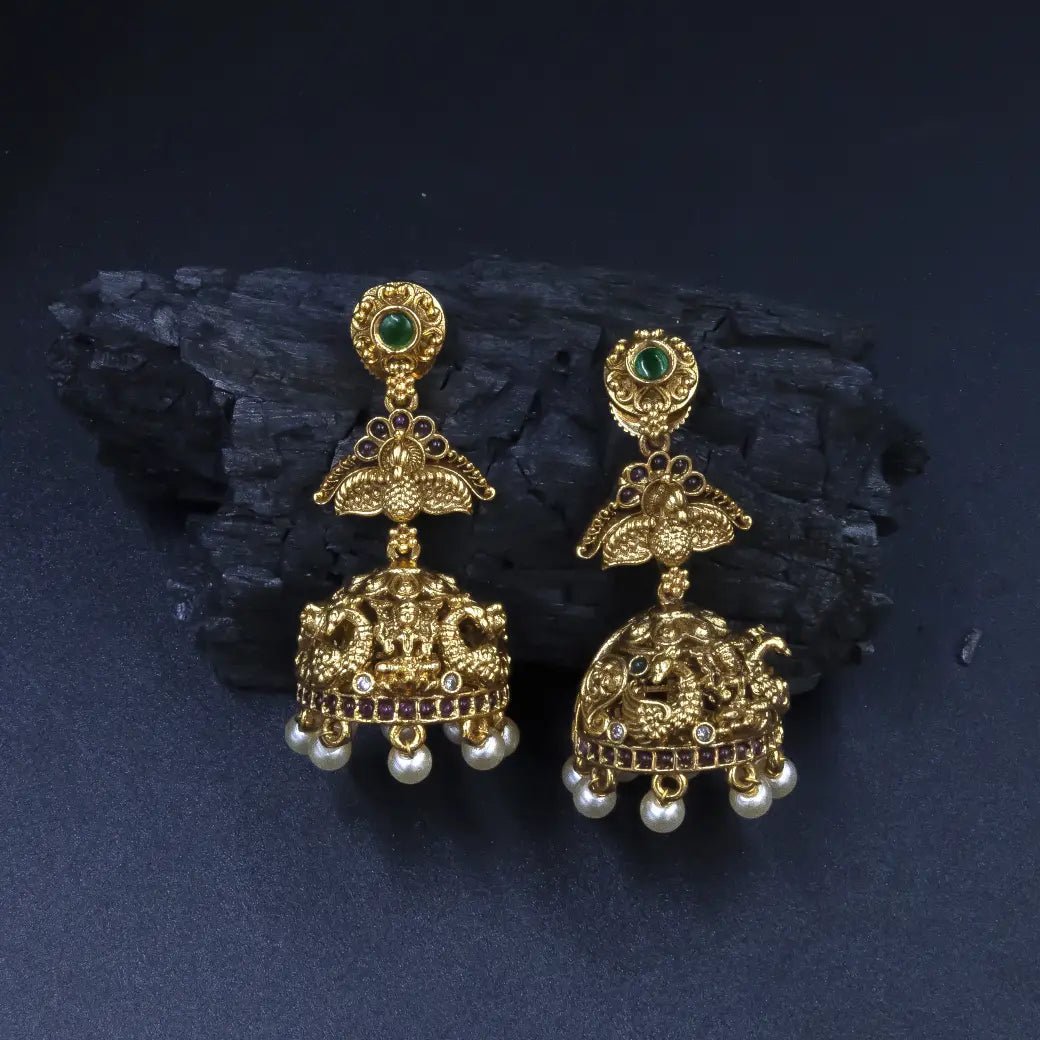 Antique kemp stone jhumkas