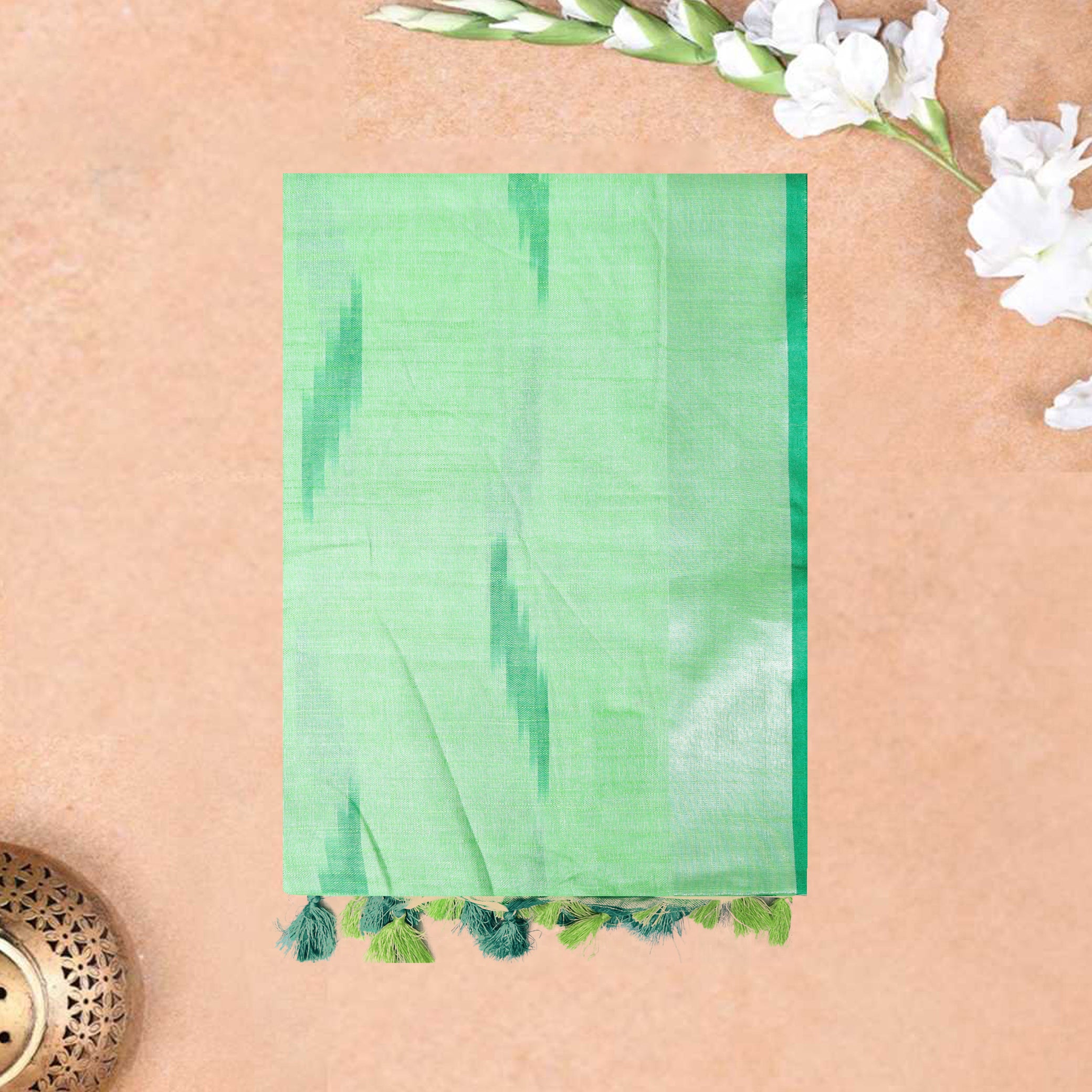 Light Green With Dark Green Trendy Linen Saree