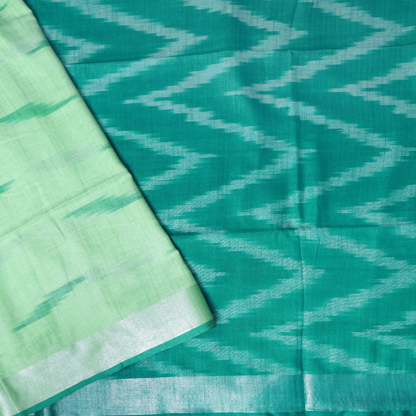 Light Green With Dark Green Trendy Linen Saree