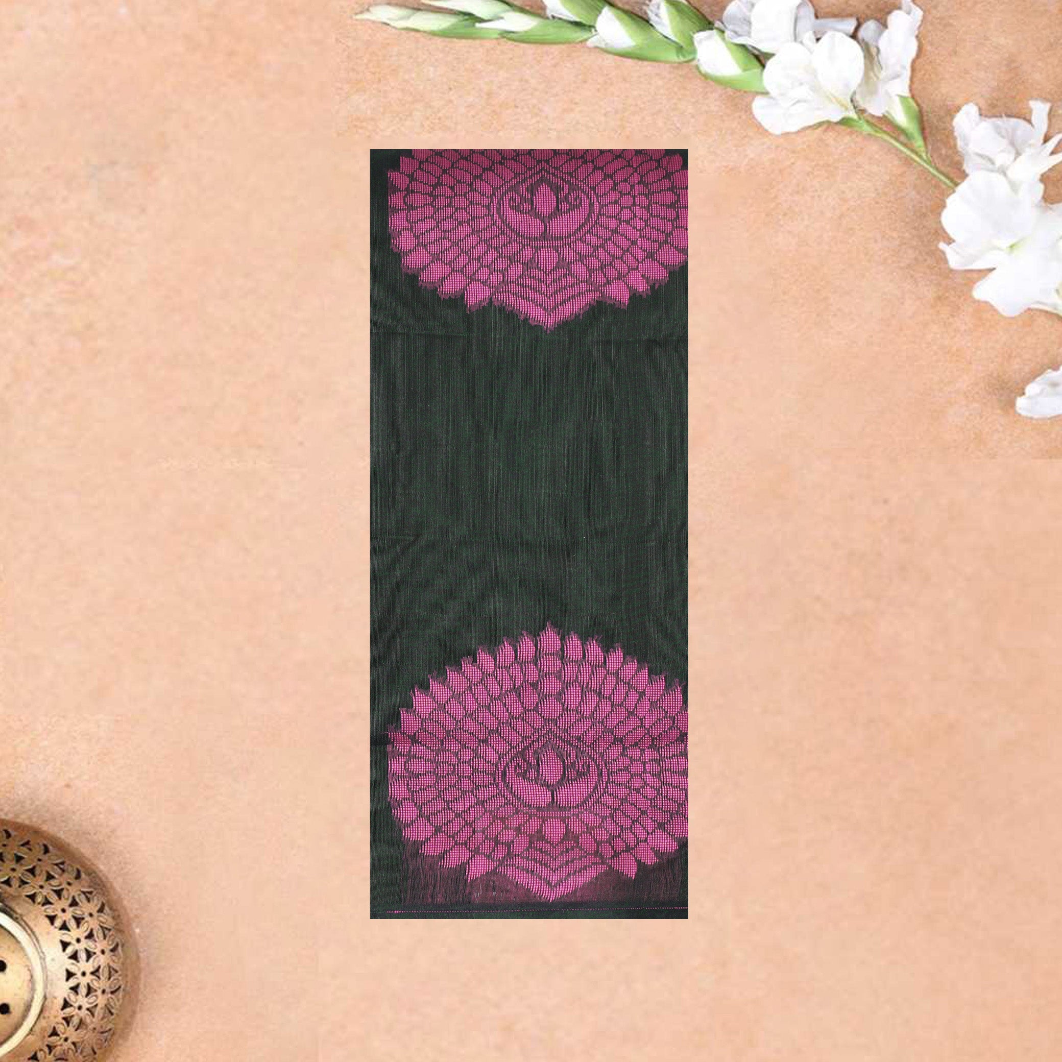 Block With Pink Silk Cotton Saree Without Border