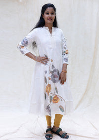 Minnal-white With Floral Print Design Ladies Branded Umbrella Top Readymade
