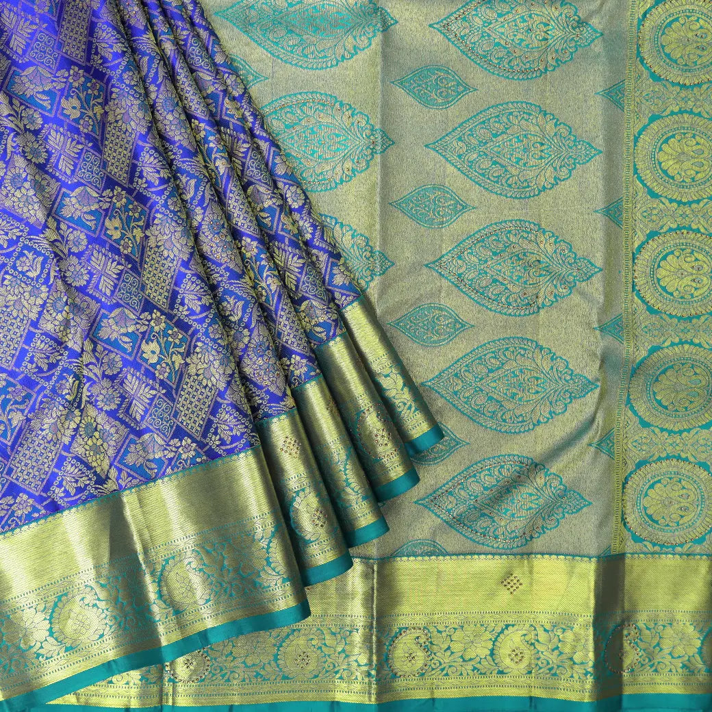 BLUE WITH GREEN  colour pure Kanchipuram silk saree