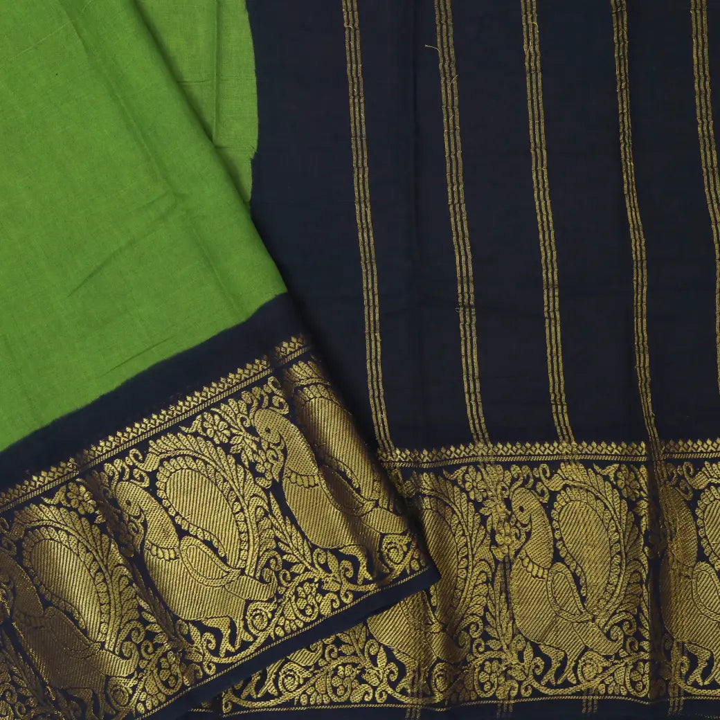 Green With Black  Sungudi Cotton Saree without Blouse