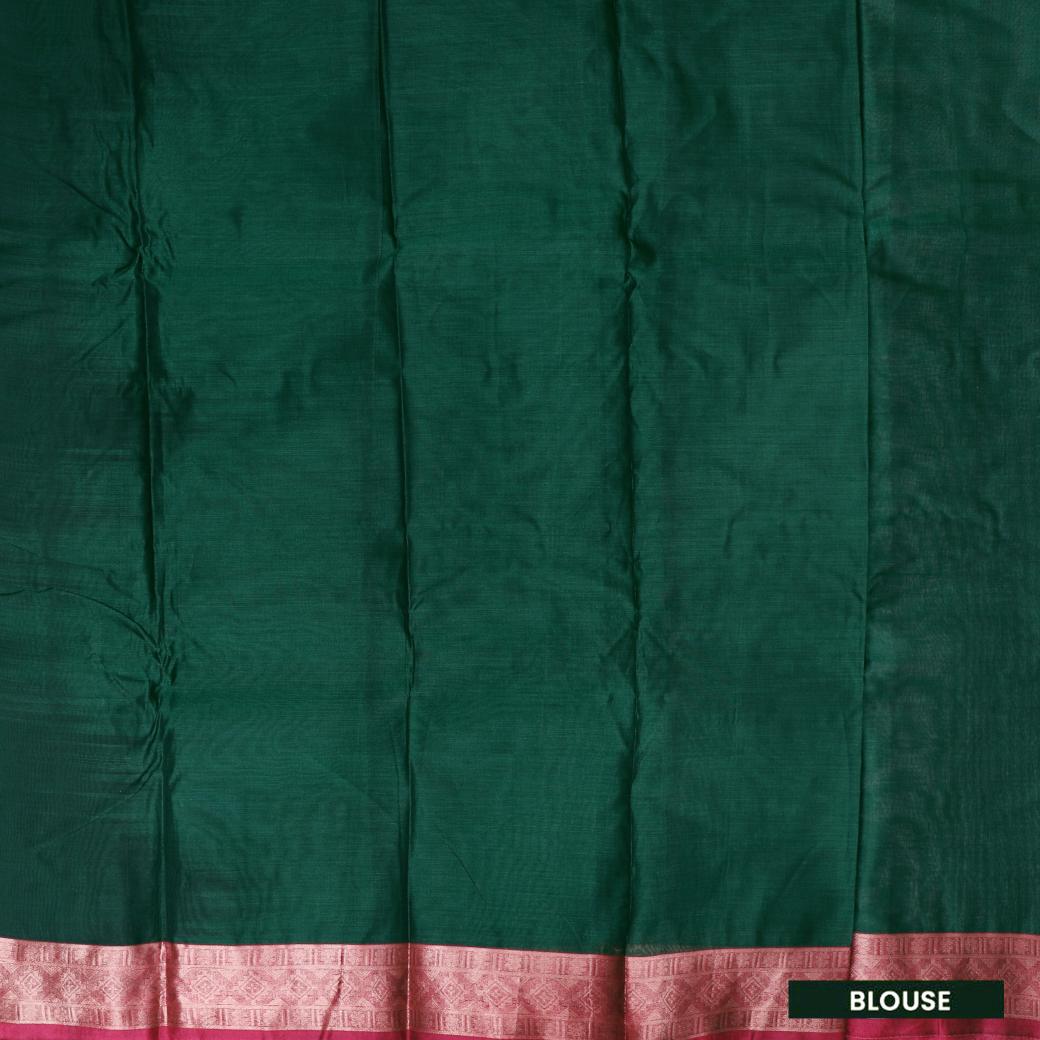 Bottle Green Colour Pure Cotton Saree with Contrast Border