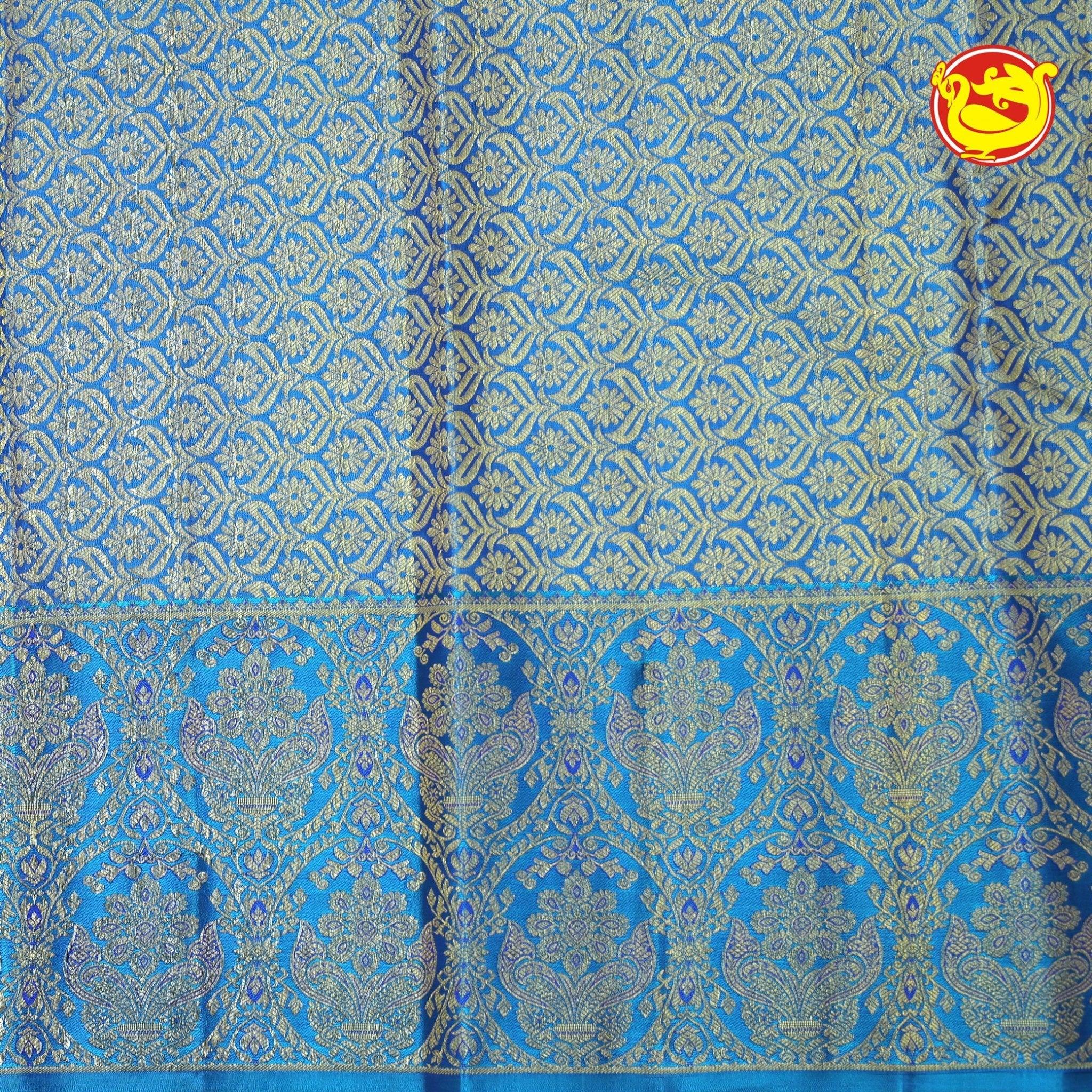 Dark Blue Wedding Silk Saree With Peacock Blue Pallu - Thenianantham