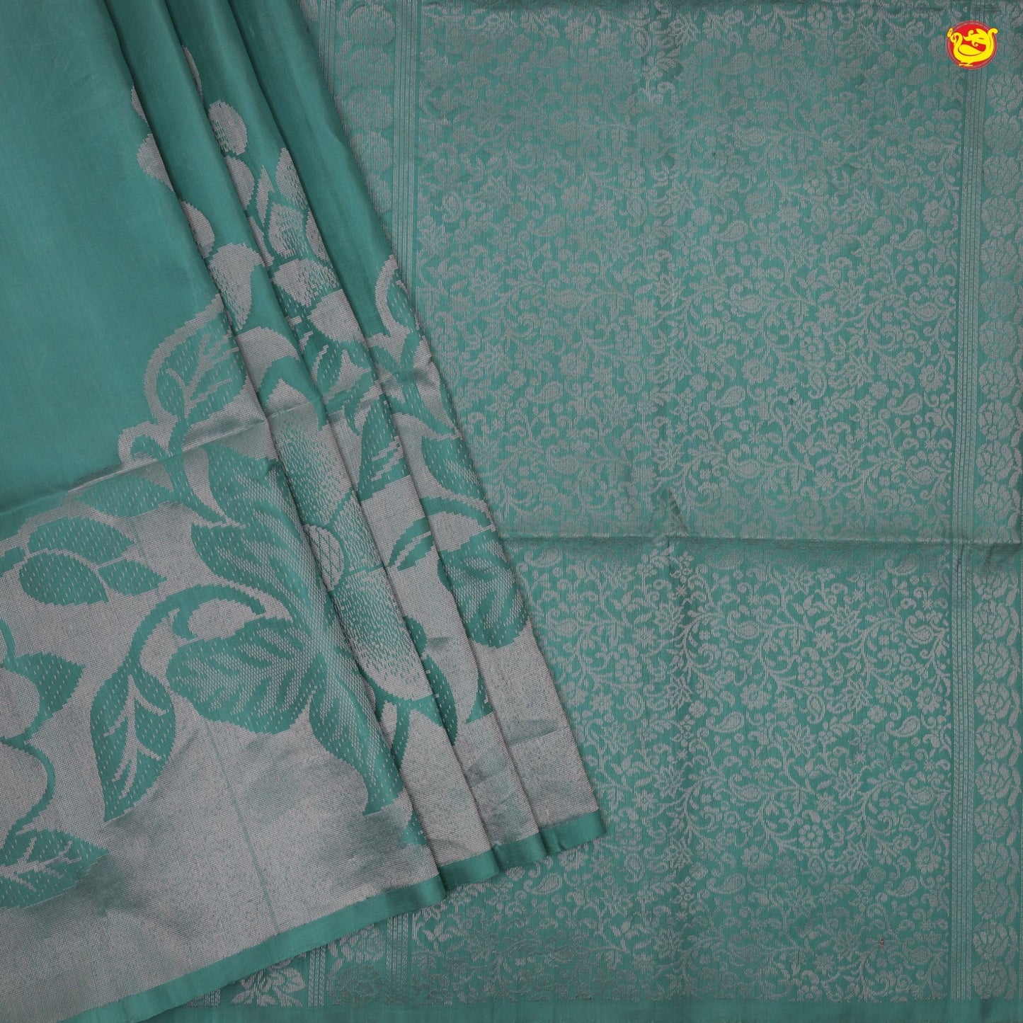 English green soft silk saree with silver zari - Thenianantham