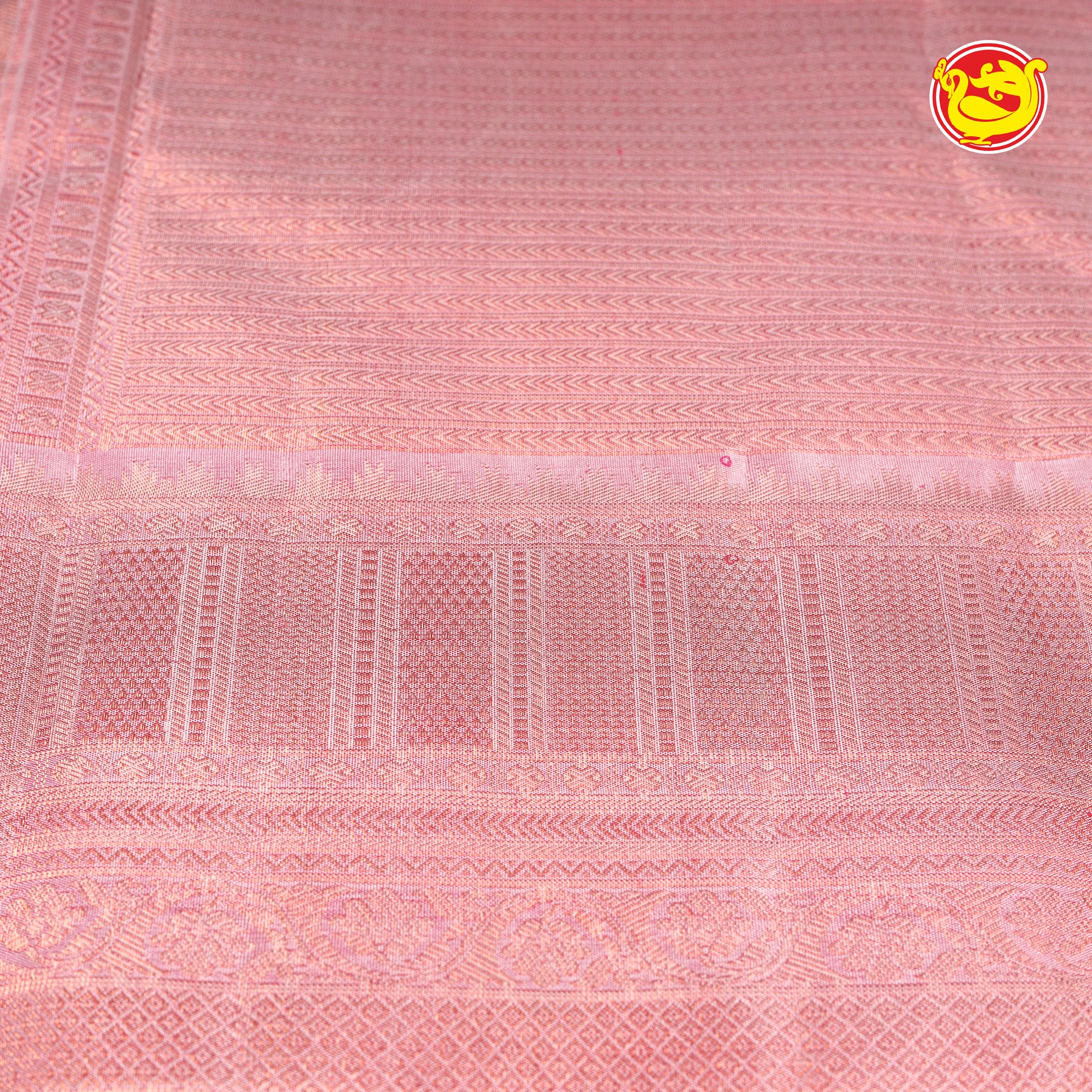 Onion pink pure Kanchipuram silk saree